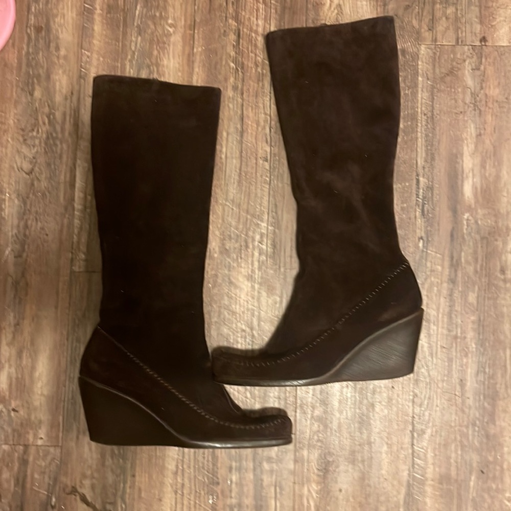 Aerosols suede dark brown leather upper knee high boots size 11M